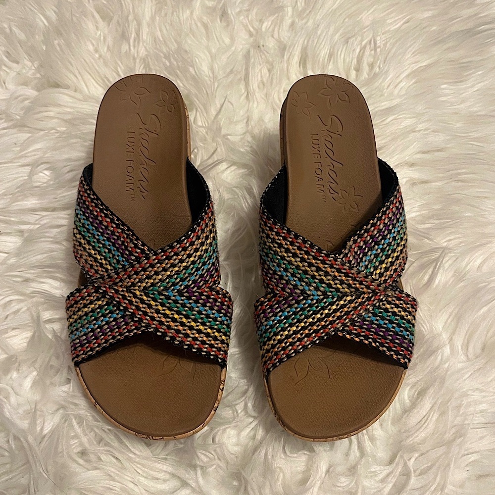 Sketchers Luxe Foam Rainbow Wedge Sandals Size 7